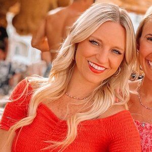 Meet your Posher, Randi